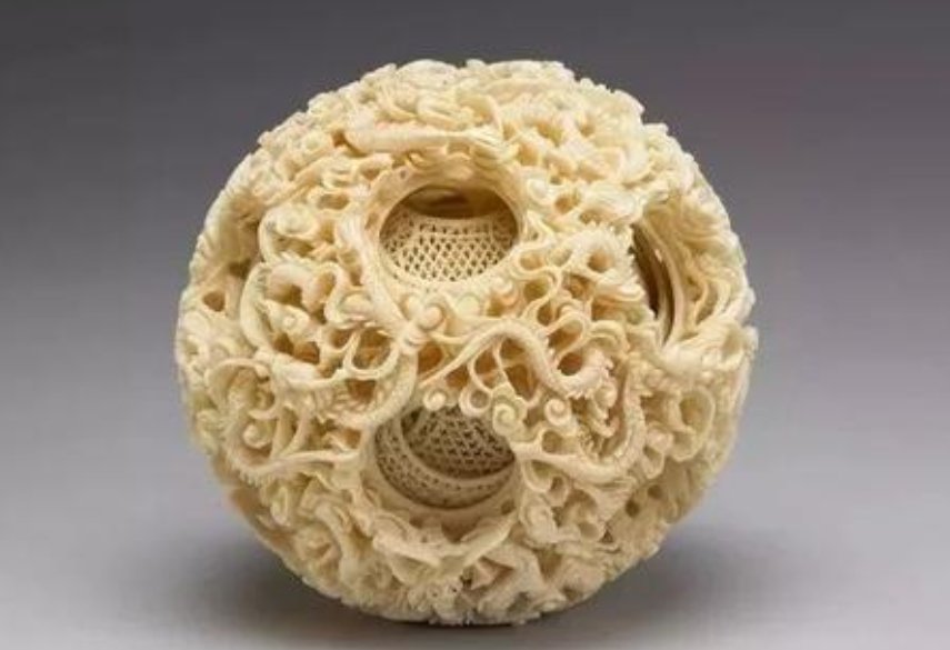 有哪位大神可以解释一下牙雕套球的工艺，以及可以生产牙雕套球的机器叫什么？？？急求~~~~