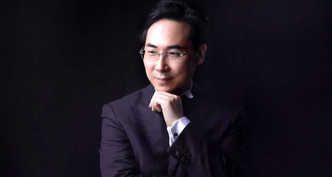 廖昌永因腰伤缺席,其女儿廖敏冲上台完成《明天会更好》,网友的评价如何?