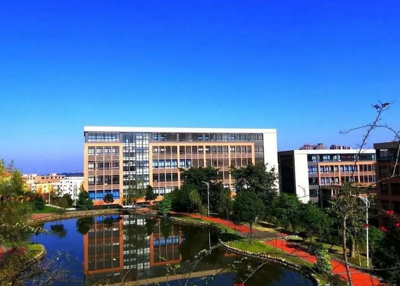 四川工商学院教务系统网址是什么