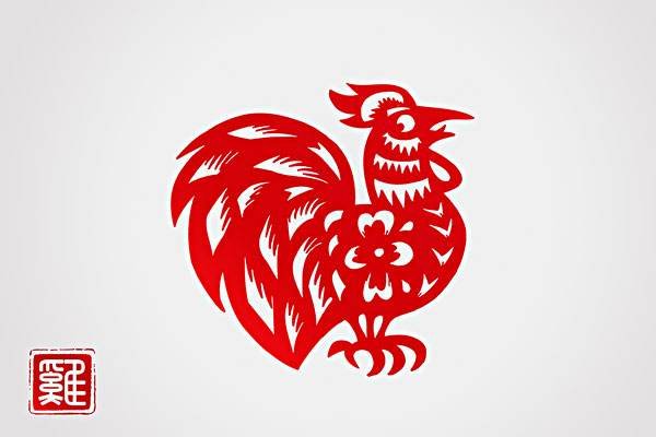 头戴凤冠游四方是什么生肖