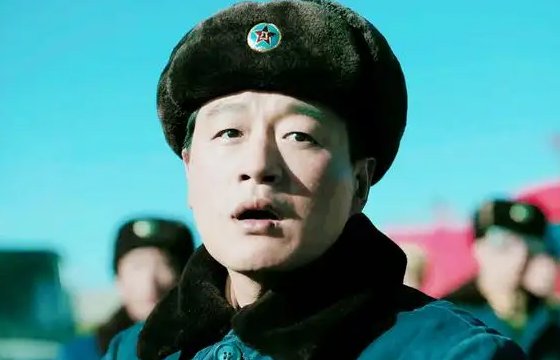 电影《功勋》含了哪八位人物?