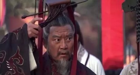 《大秦帝国之纵横》第一集剧情内容是什么?