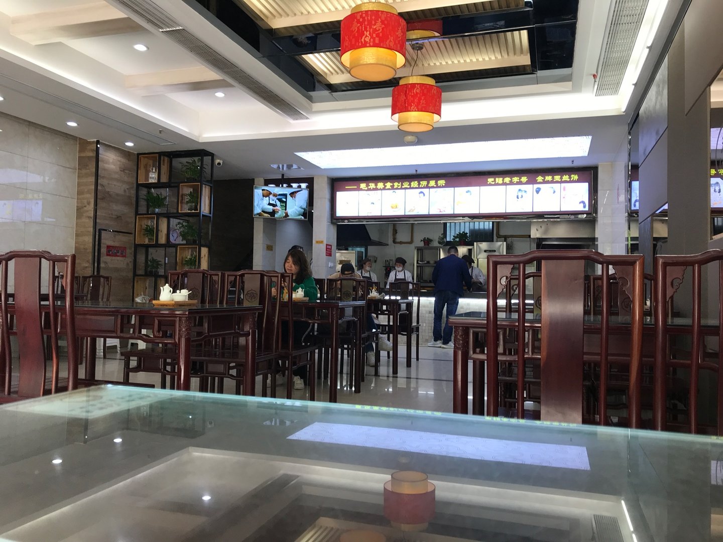 无锡的熙盛源汤包是在无锡的哪里？