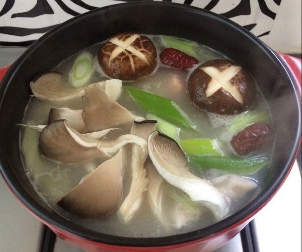 固始鹅块火锅的做法,