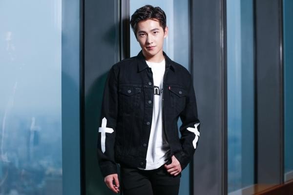 杨洋是一位演员，为何人民日报会关注他？