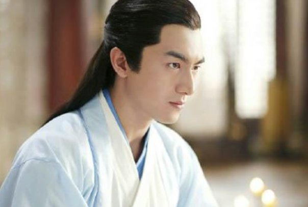 林更新表示不普通而又那么自信，他为什么要这么调侃自己？