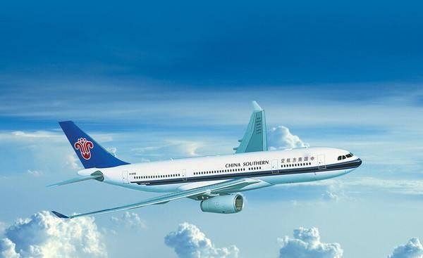 中国南方航空客服电话