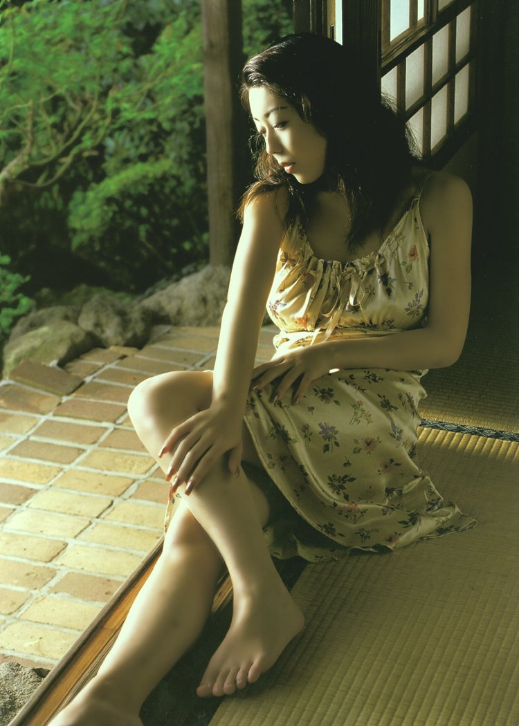 藤崎彩花的基本信息