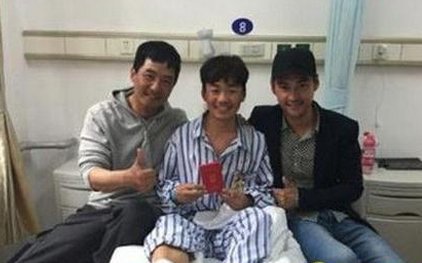 真正男子汉里王宝强是不是真的受伤