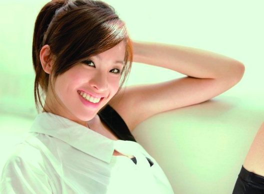 袁咏琳的个人简介是怎么样的？