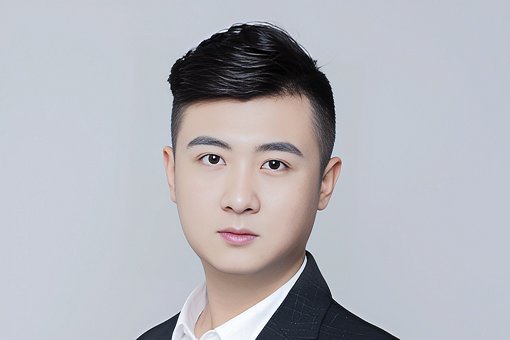 郑小彬个人资料