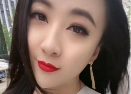 张开凤是男人吗