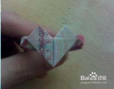 怎样才能用纸叠出戒指
