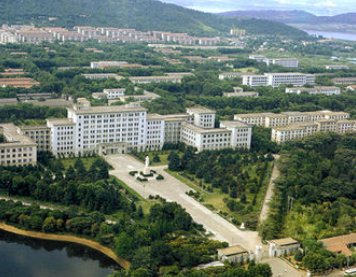 华中理工大学在哪里啊？地址是什么呢？