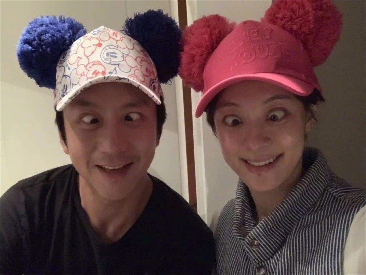 网友说邓超和孙俪越来越像,两个人在一起久了真的会被同化吗?