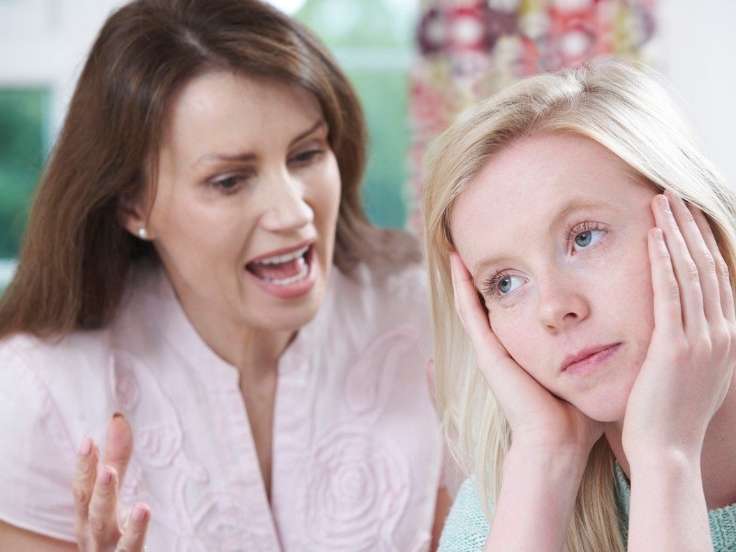 唠唠叨叨的意思和拼音