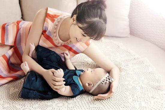 尤小刚当干爹,保剑锋称兄妹,吴奇隆是“完美丈夫”,戴娇倩为何这么多瓜?