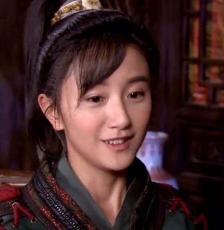 吕青橙的个人特点