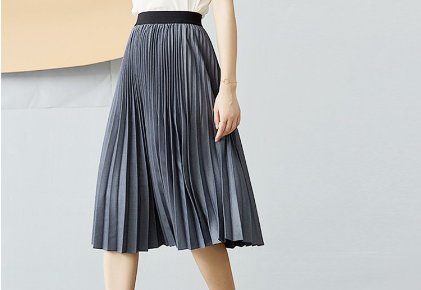 女生的裙子突然掉下来了怎么办