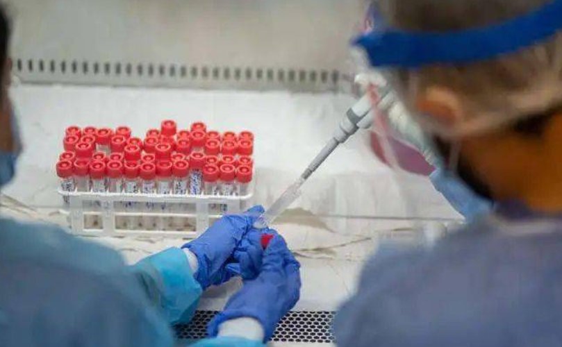 越南一家8口相继感染新冠后同日离世,当地的疫情有多严重?