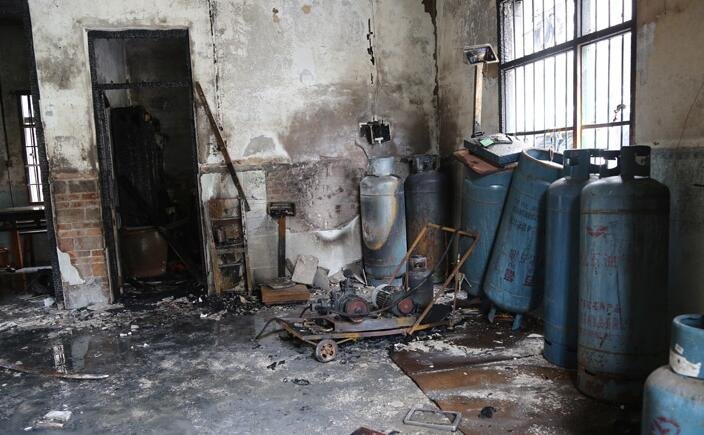 烟台高新区中海国际发生液化气爆燃事故,是否有人员伤亡?