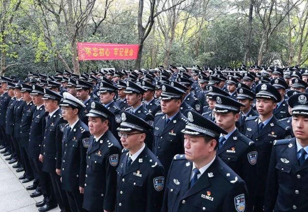 江苏省考公安吧