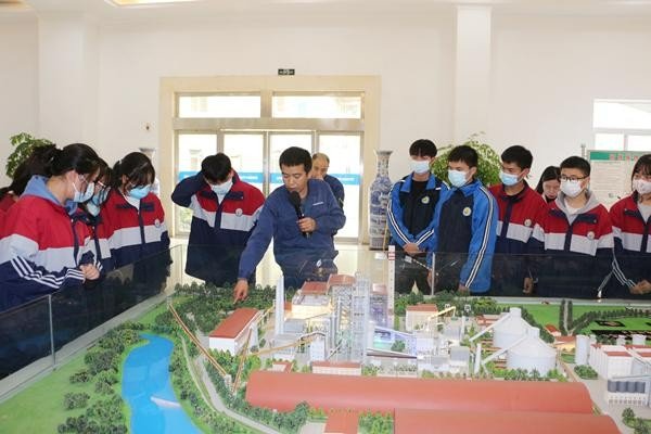 道县教育局招生办电话