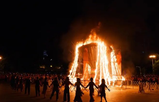 八月八日的寓意和象征