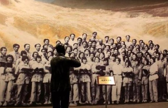 黄河大合唱的歌词。