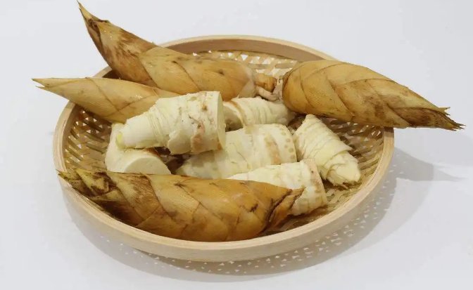 茼蒿跟竹笋哪个产于中国