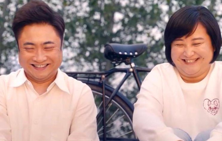 贾玲乔杉太适合演父女了，为何网友们会这么认为呢？