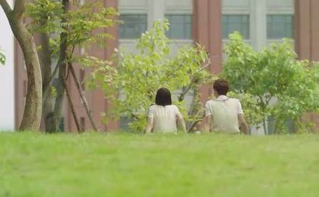 电视剧《夏至冬末》陆之昂喜欢谁?