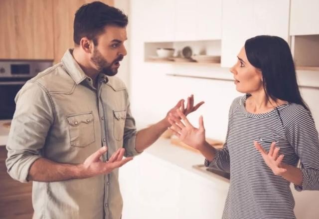 相爱相杀什么意思 相爱相杀的意思？