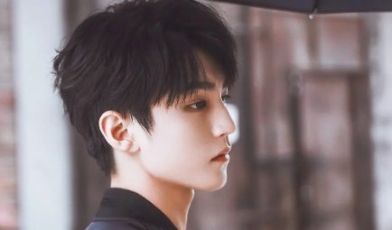 王俊凯影视成绩频出,当年北电考官王劲松说不认识他,是开玩笑吗?