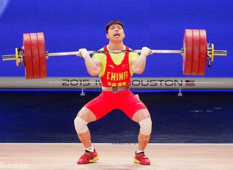 里约奥运会中国62公斤举重为什么退赛