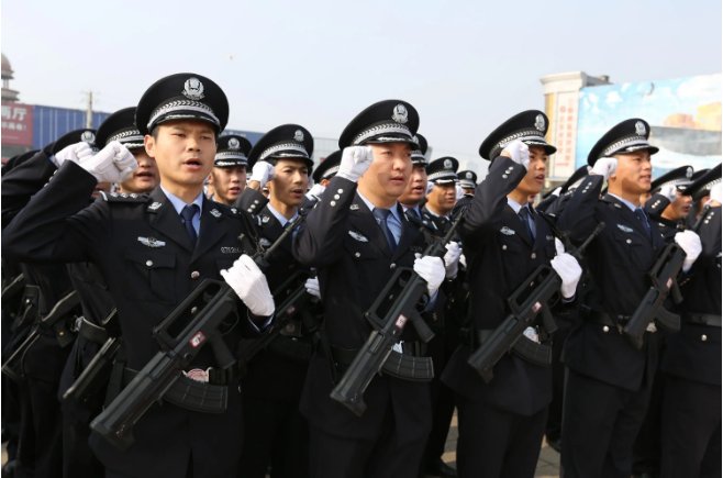 高级警长一二三四级怎么区分