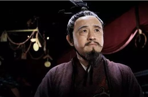 《大秦帝国之纵横》第一集剧情内容是什么?