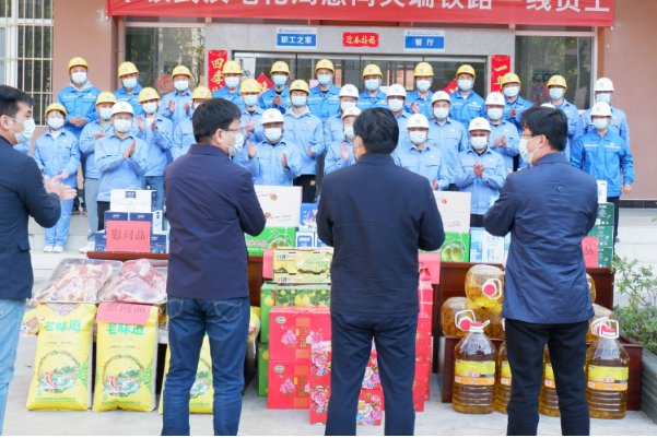 热烈欢迎的英语怎么说？