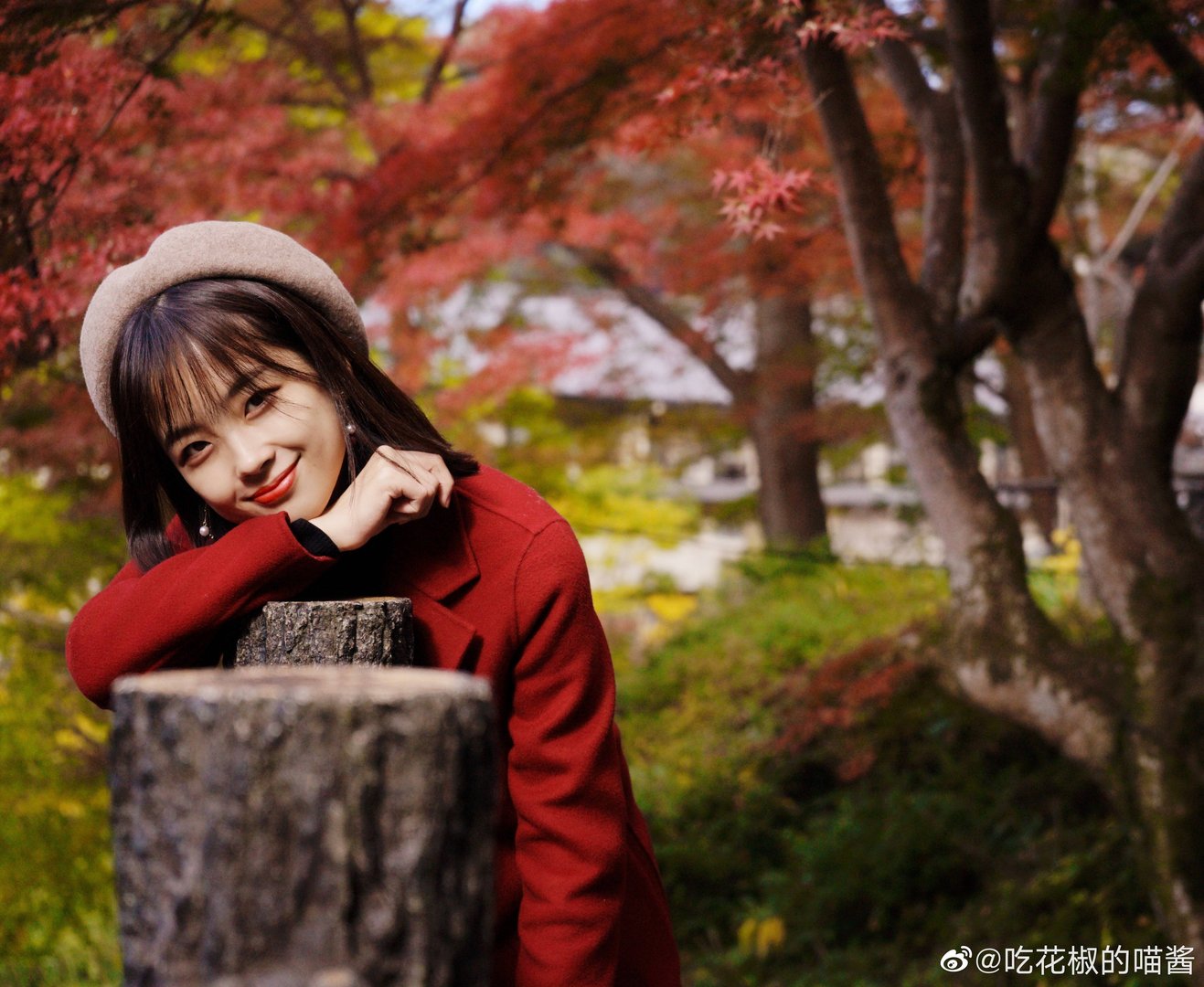 王冰冰模仿机器牛拜年刷爆热搜,网友对此有何评价?