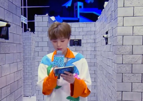 《超脑少年团》:一位00后40分钟“造”手机,你怎么看?