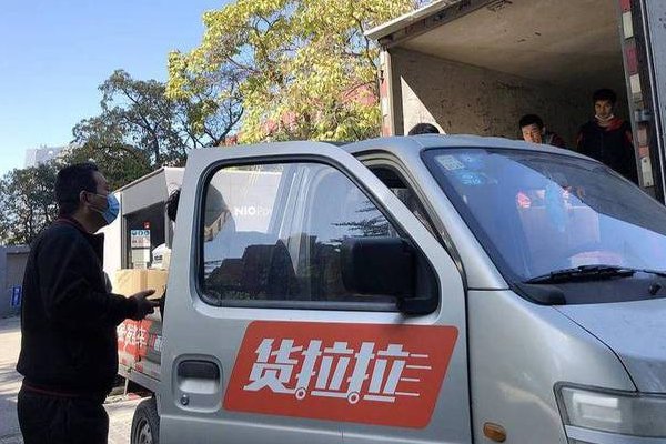 货拉拉女子坠亡案律师提新证据，不是坠车是跳车，司机应承担什么责任？