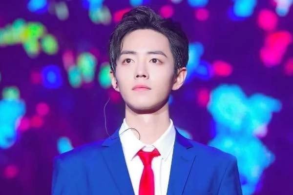 肖战大火之际,被扒出前女友,是什么原因导致两人分手?