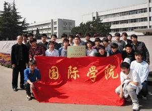 湖北理工学院人文社科部的课程设置