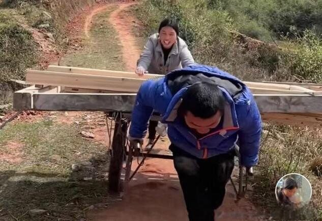 牛爱芳的小春花真实情况揭秘 真实身世身份是什么来历