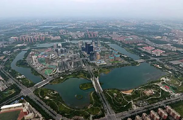 央视为什么批评河南龙子湖大学城?为什么会再次爆火?