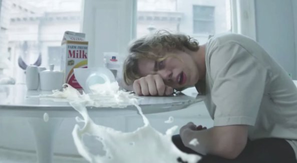 贾斯汀比伯《stay》歌词是什么？