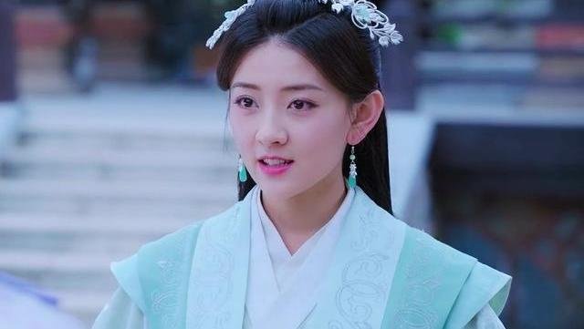 张新成谈“最佳女主”获奖感言：安能辨我是雄雌，你怎么看？