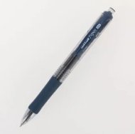 12岁的孩子可以放几支笔？