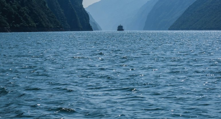 江水悠悠唯美句子