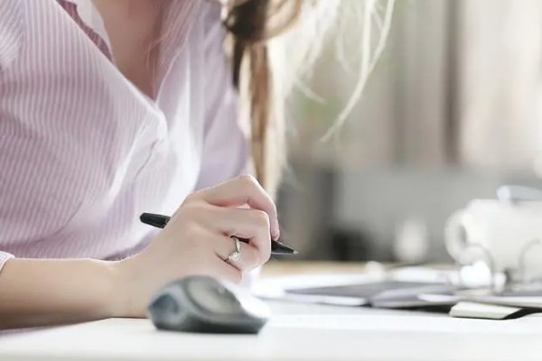 esther英文名很泛滥吗